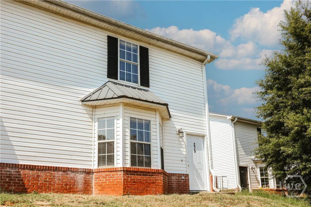 275 Westchester Circle - Photo 1