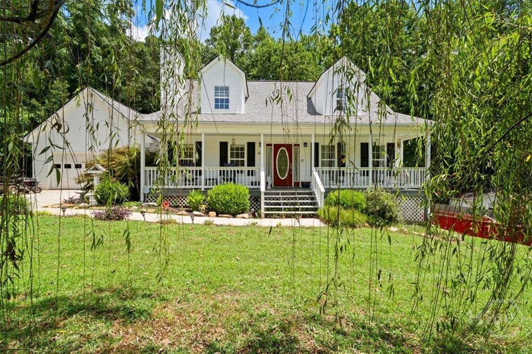 482 Cedar Trail - Photo 1