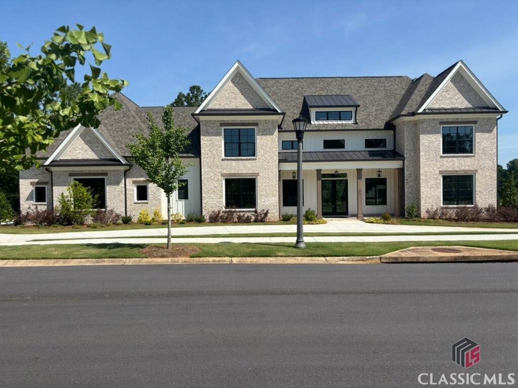 2819 Kestrel Drive - Photo 1