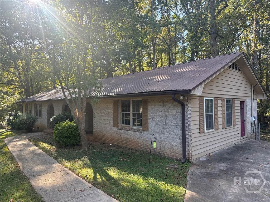 1191 Arrowhead Road - Photo 1