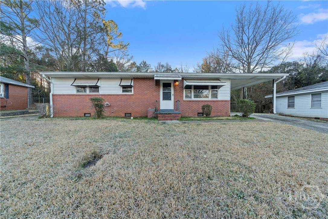 61 Oak Avenue - Photo 1