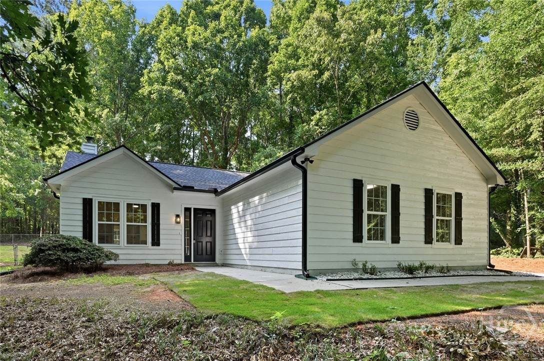 1994 Atha Woods Drive - Photo 1