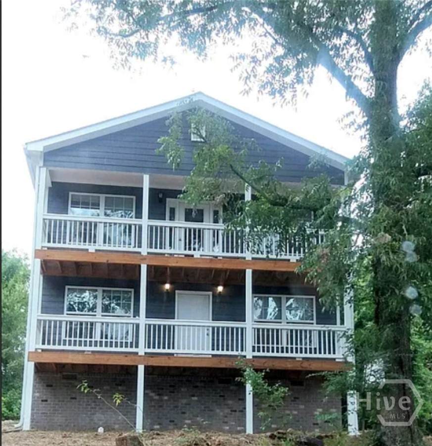 184 Strickland Avenue - Photo 1