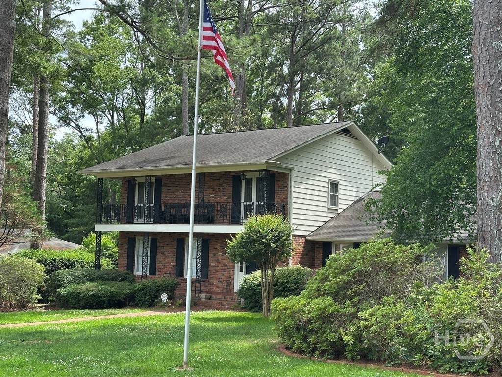 810 Stewart Avenue - Photo 1
