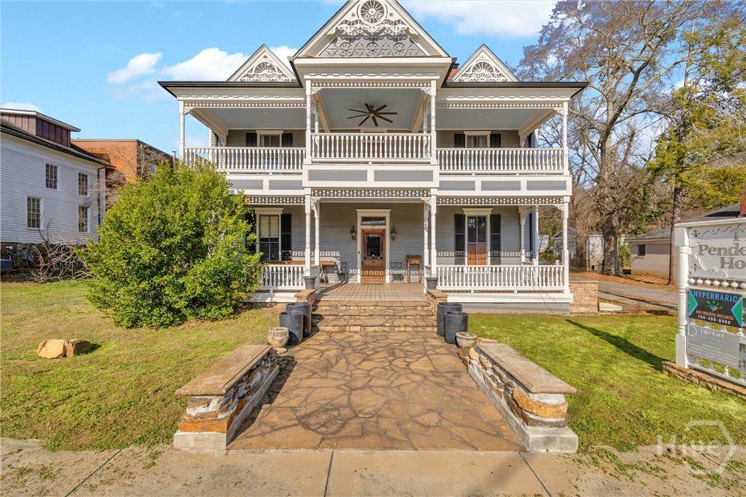 27 Sycamore Street - Photo 1