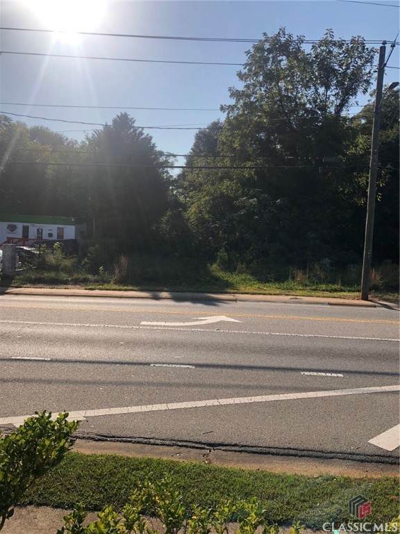 265 Hawthorne Avenue - Photo 1