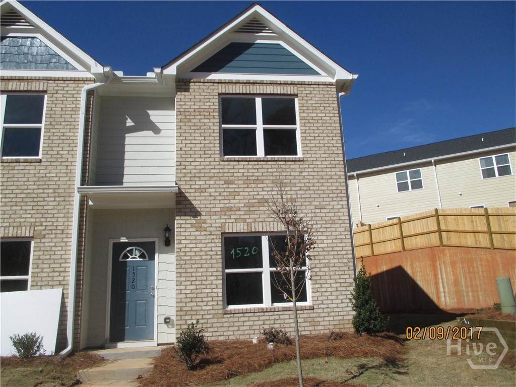  Address Not Published - Photo 1