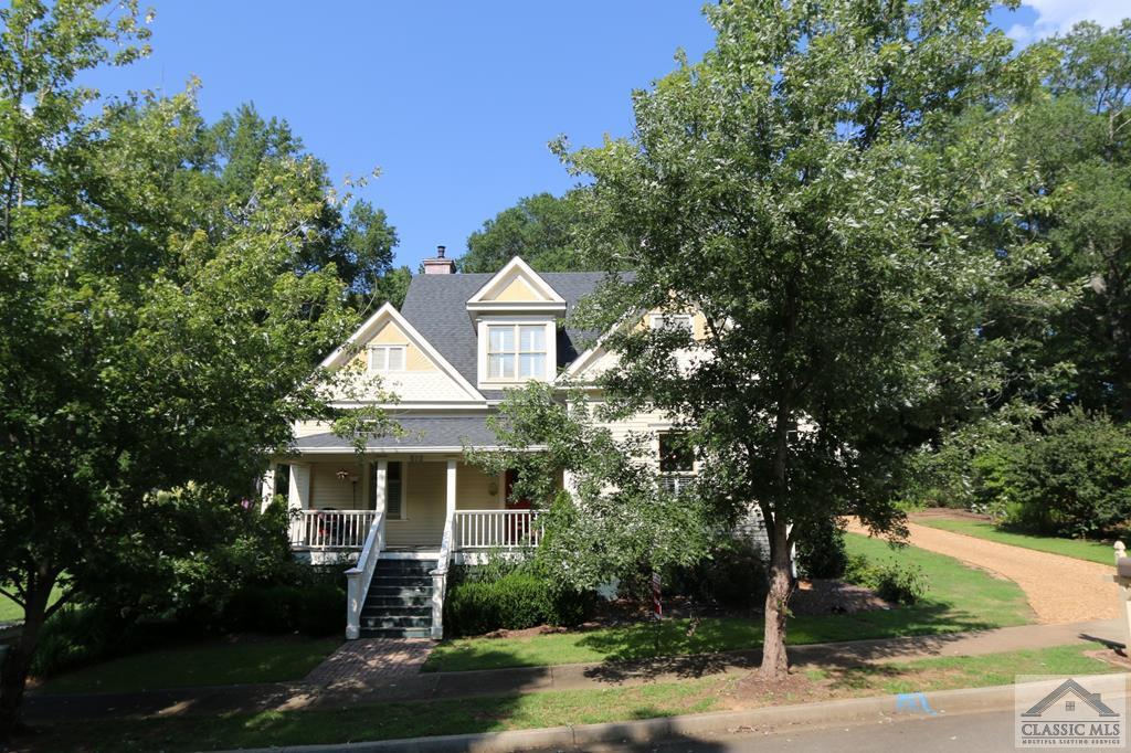 512 Candler Ln - Photo 1