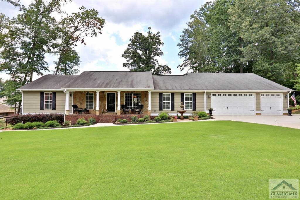 5086 Oak Grove Dr - Photo 1