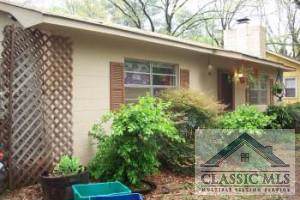 2106 Lumpkin Street S - Photo 1