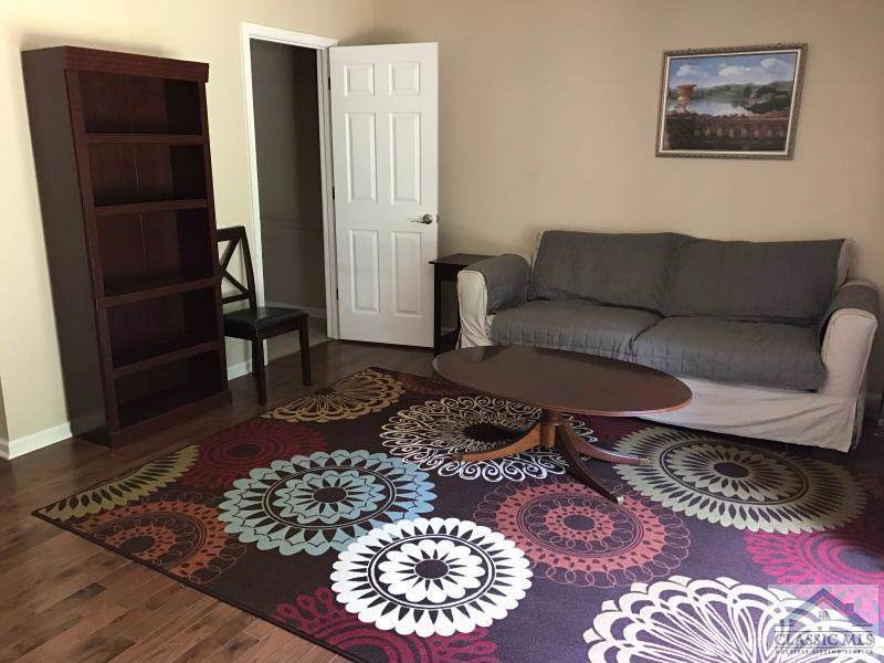 264 Scandia Circle - Photo 1