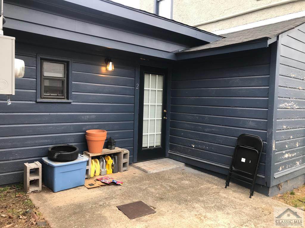 1560 Lumpkin Street S - Photo 1