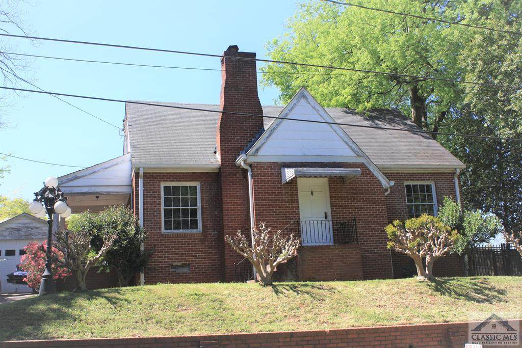 151 Lyndon Avenue - Photo 1