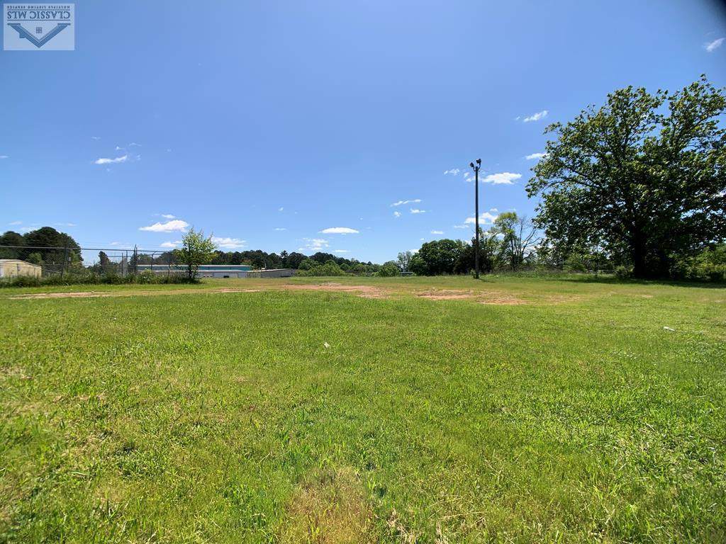 299 Commerce Blvd - Photo 1