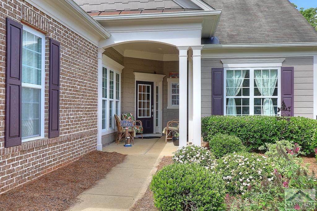 1090 Seaworthy Road - Photo 1