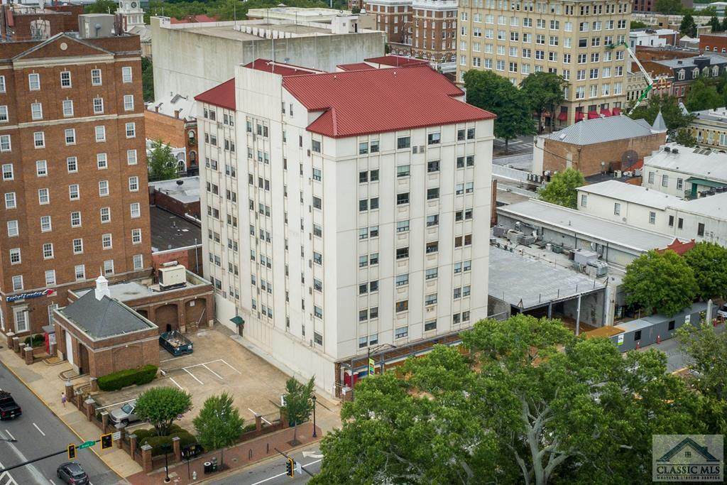 131 Broad Street E - Photo 1