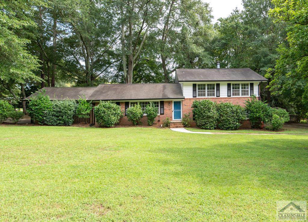515 Forest Heights Drive - Photo 1