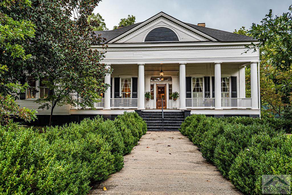 651 N Main Street Nw - Photo 1