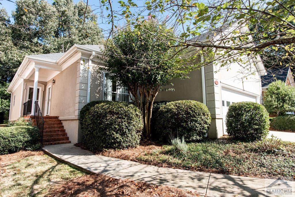 134 Mallard Pointe Way - Photo 1