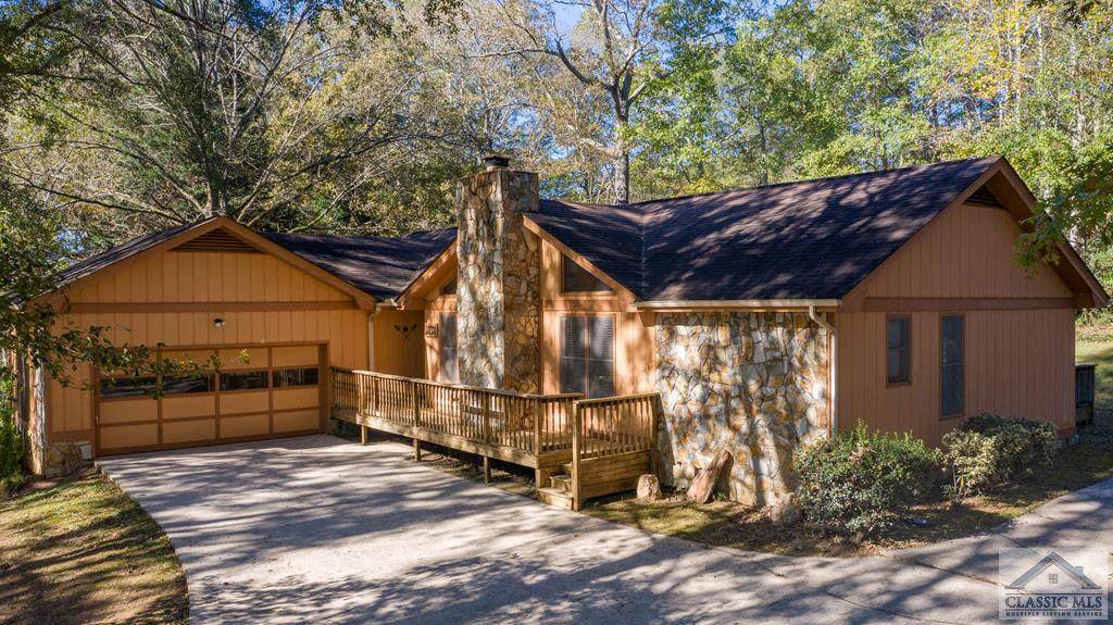 1838 Oak Spring Street - Photo 1