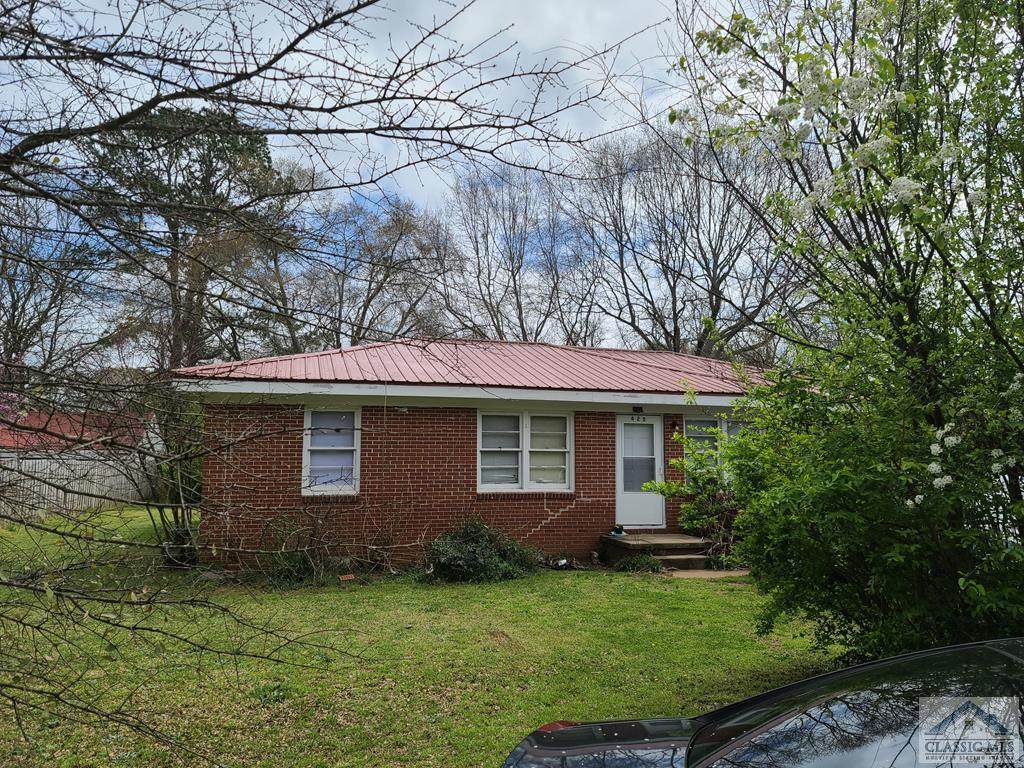 425 Meadow Lane - Photo 1