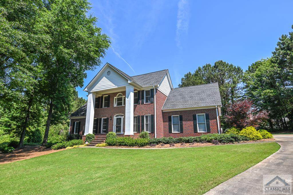 1041 Latham Court - Photo 1