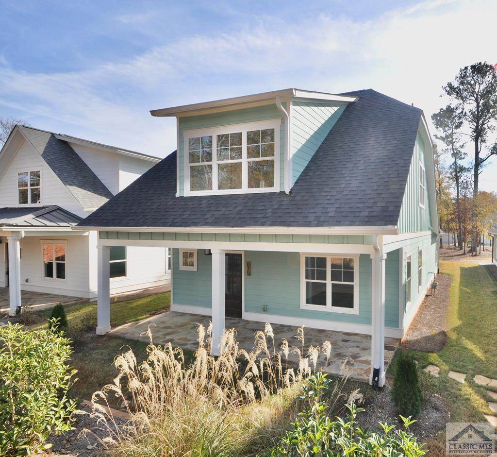 675 Oglethorpe Avenue - Photo 1