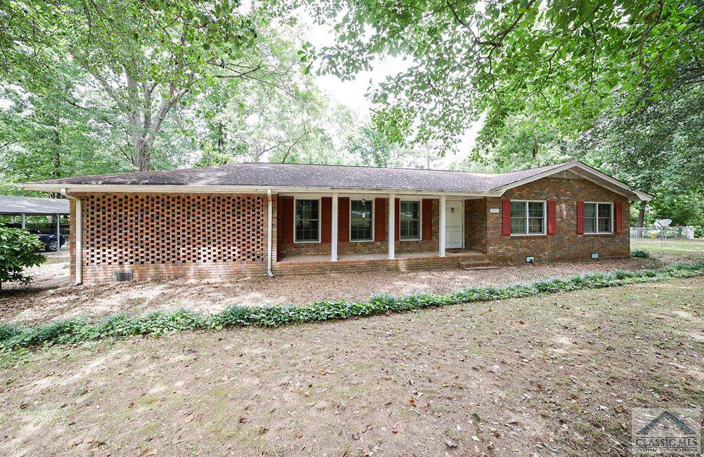 1091 Maple Lane - Photo 1