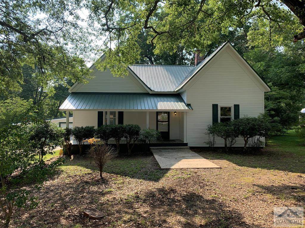 2121 Main Street - Photo 1
