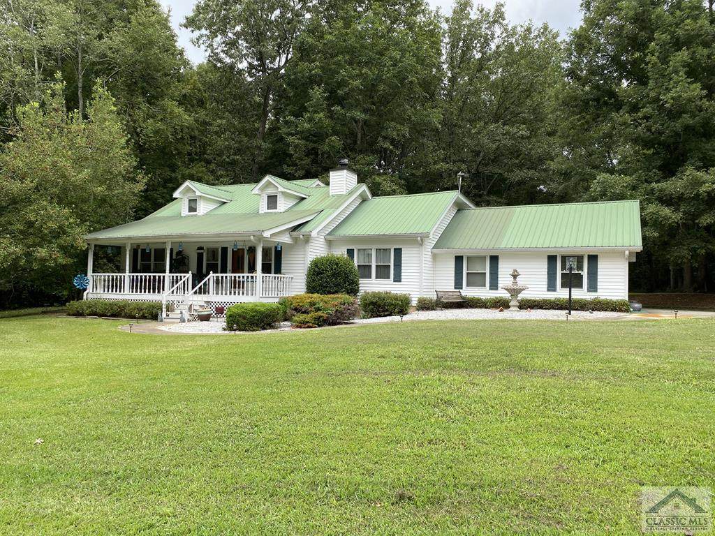 176 Chaparral Court N - Photo 1