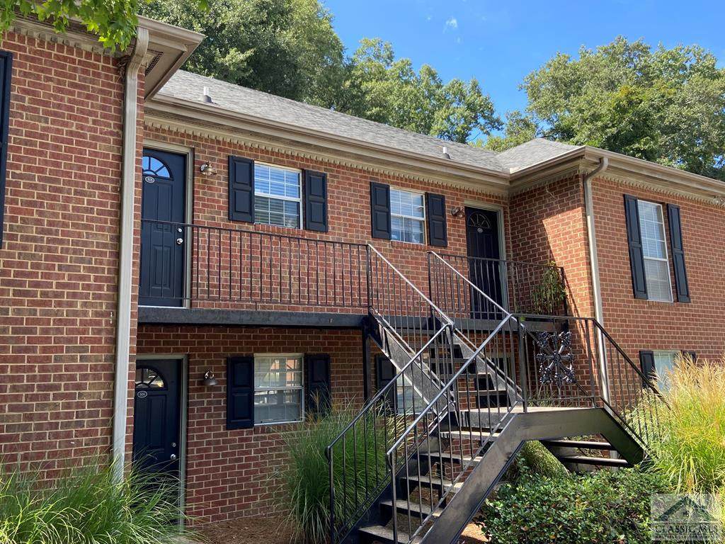1055 Baxter Street - Photo 1
