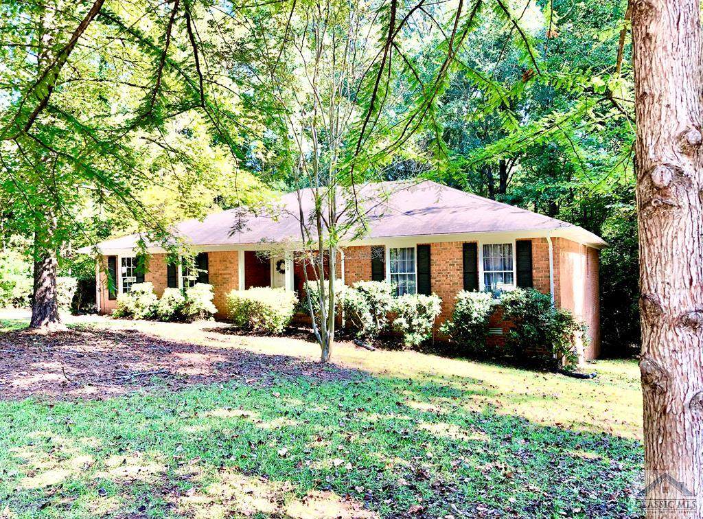 375 Mcduffie Drive - Photo 1