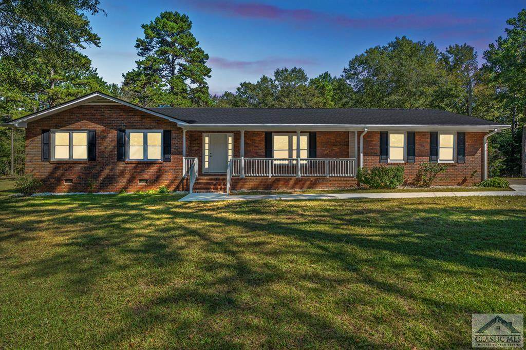 1660 Cromer Road - Photo 1
