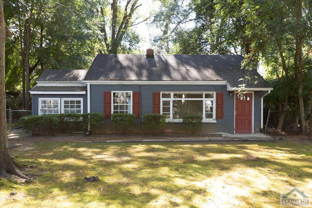 145 Sylvia Circle - Photo 1