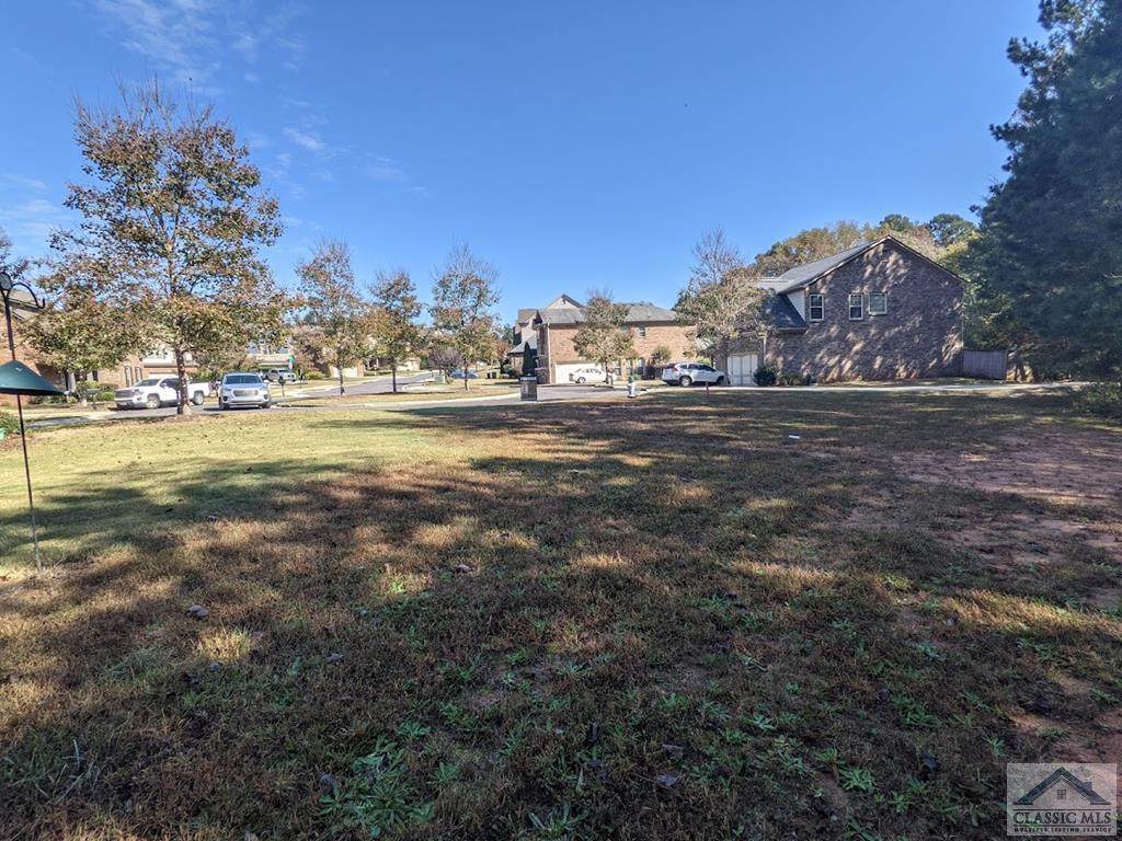 235 Putters Drive - Photo 1