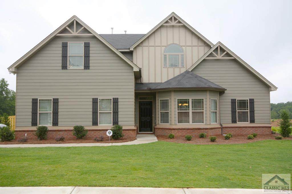1041 Club House Drive - Photo 1