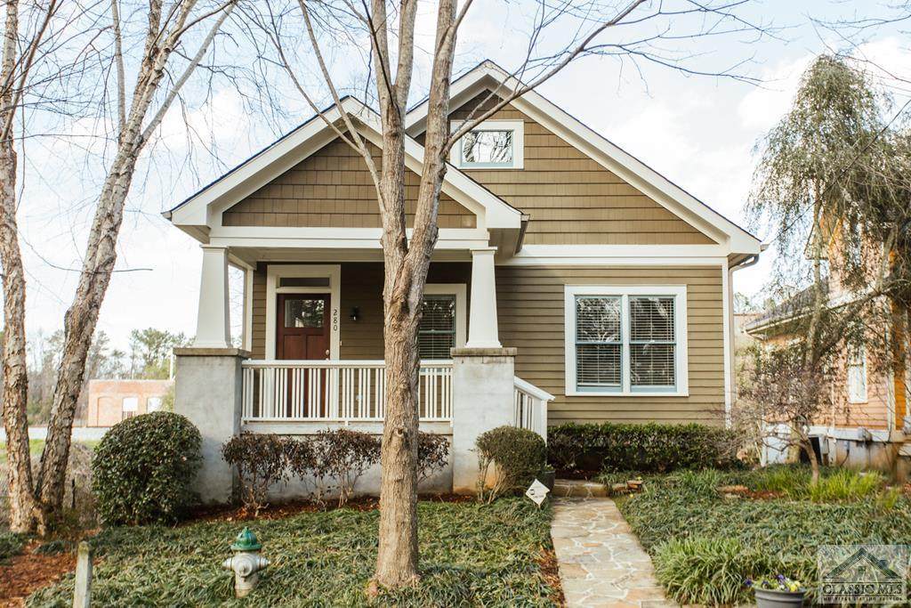 280 New Avenue - Photo 1