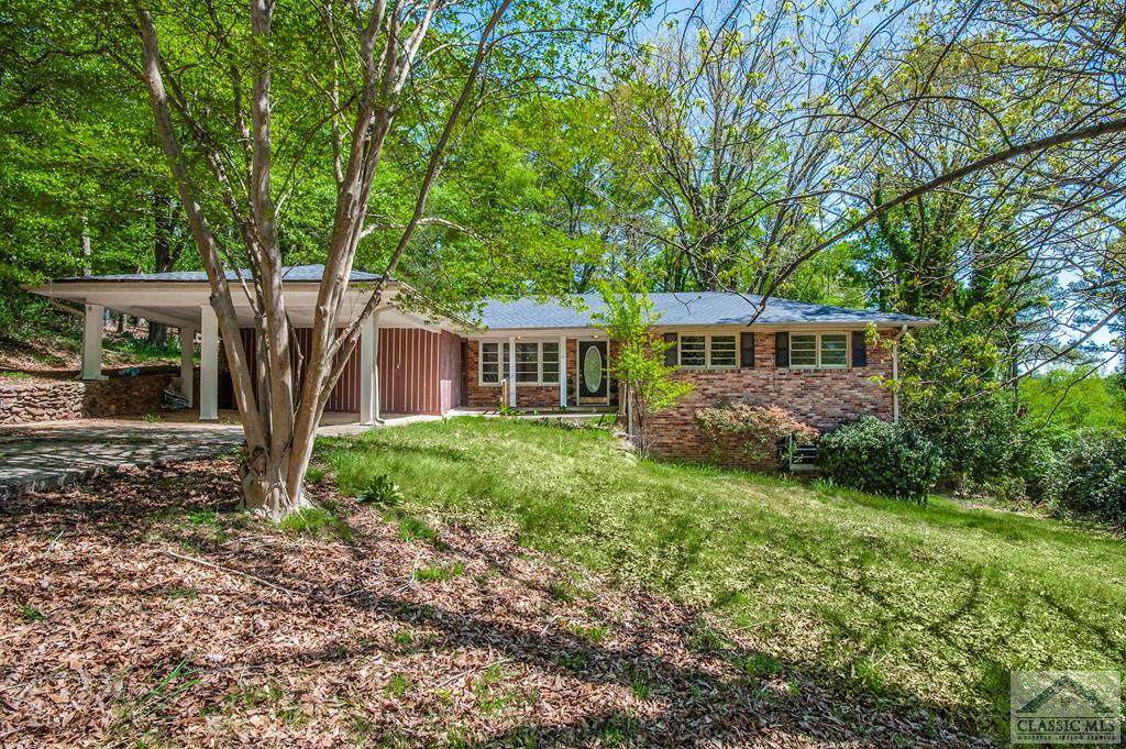 115 Sherwood Court - Photo 1