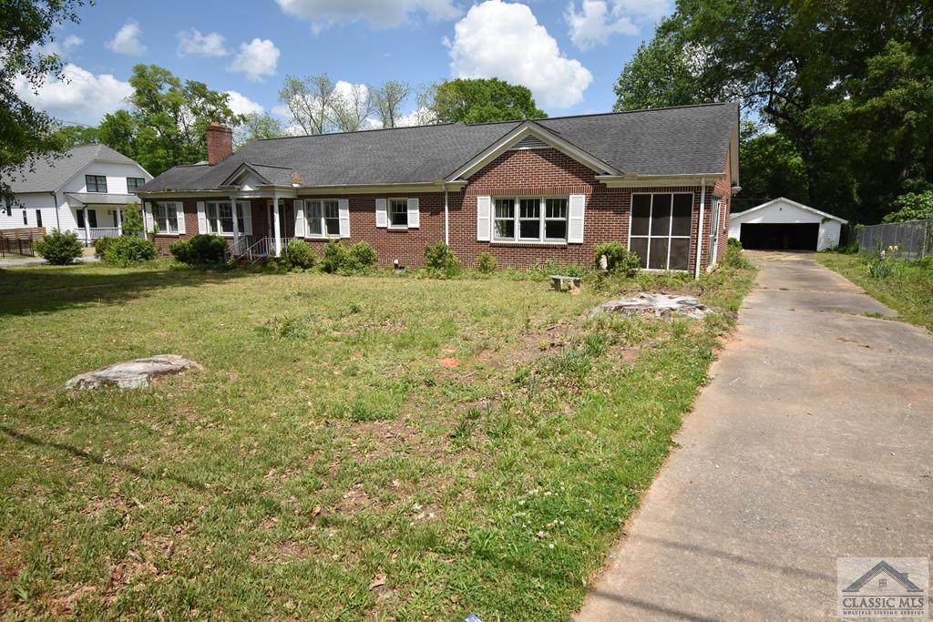 650 Sunset Drive - Photo 1