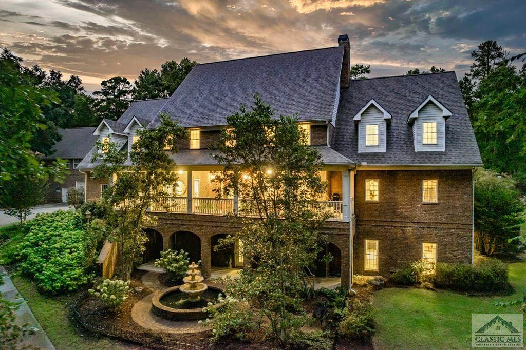 3823 Creekview Circle - Photo 1