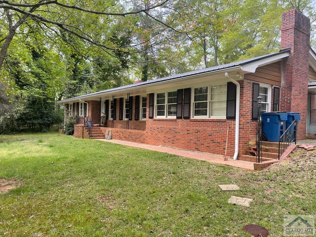 1380 Iveywood Drive - Photo 1