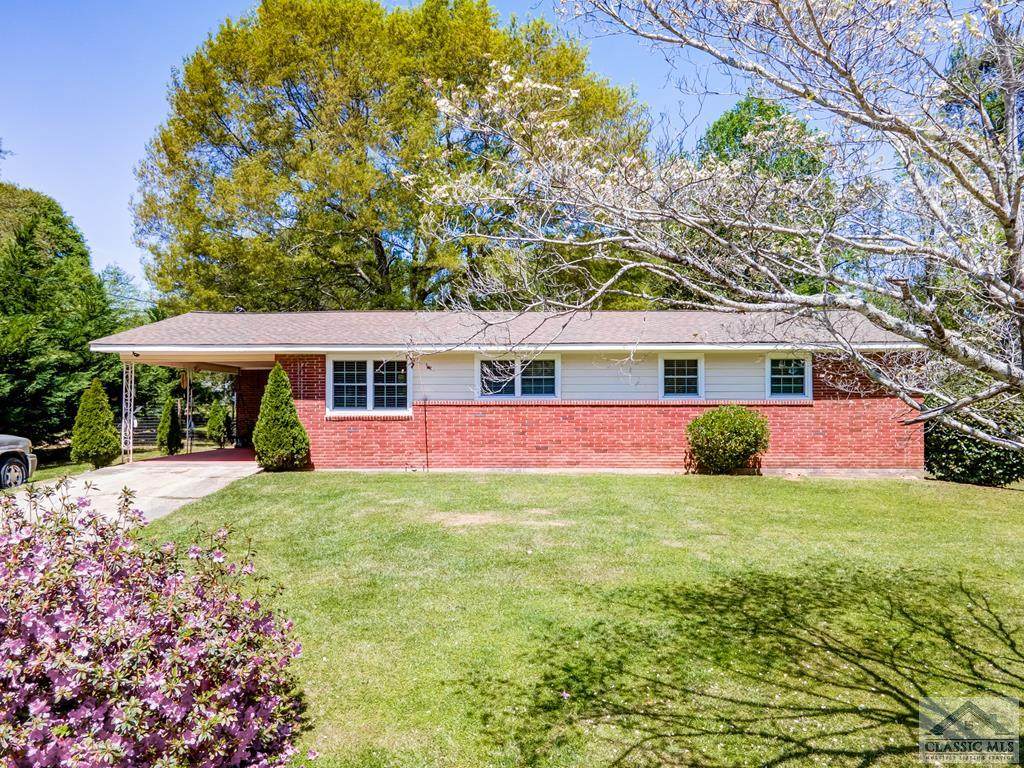 137 Scott Circle - Photo 1