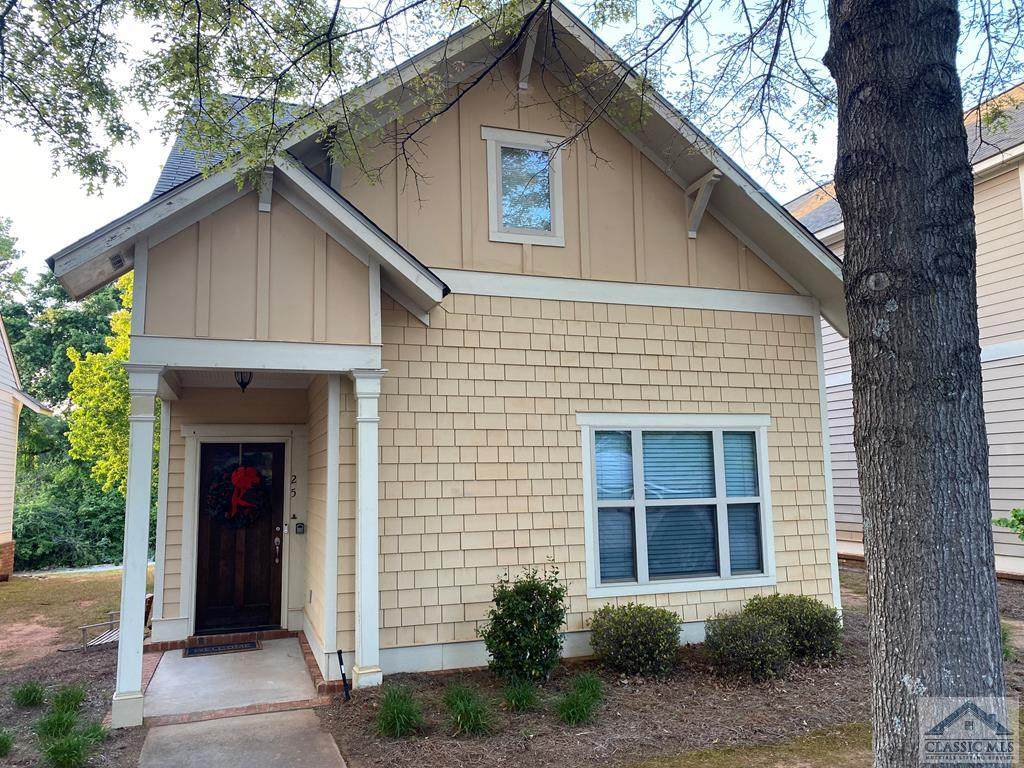 100 Davis Street - Photo 1