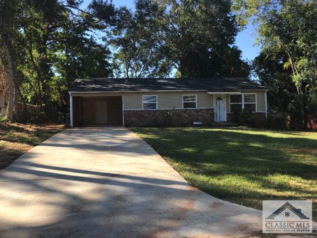 131 Pineview Drive - Photo 1