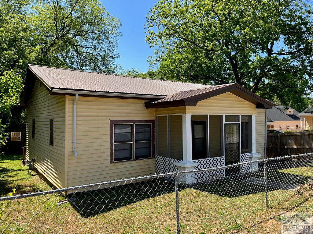 134 Field Avenue - Photo 1