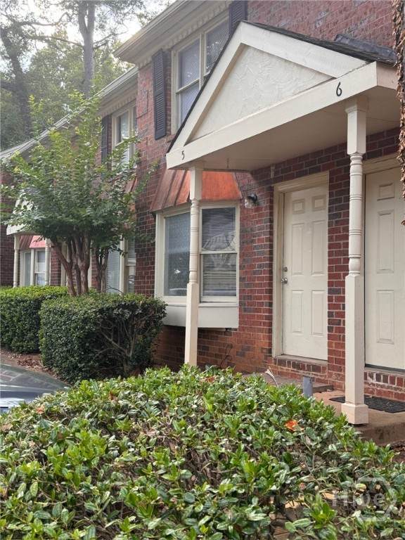 170 Northview Drive - Photo 1