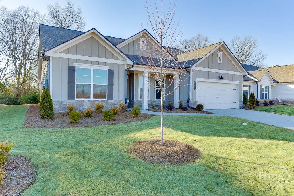 199 Montview Drive - Photo 1