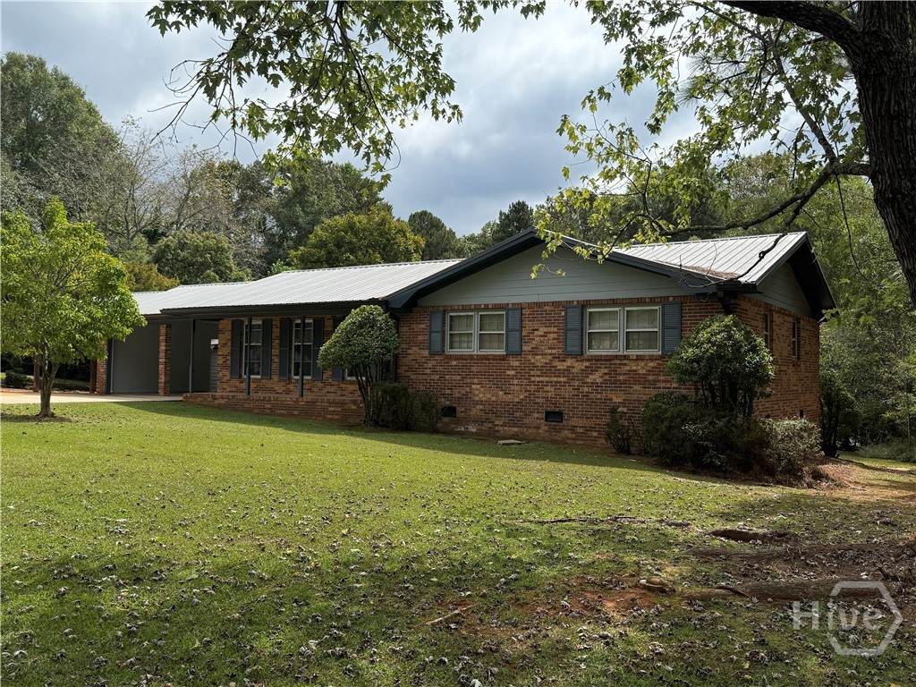 345 Richard Way - Photo 1