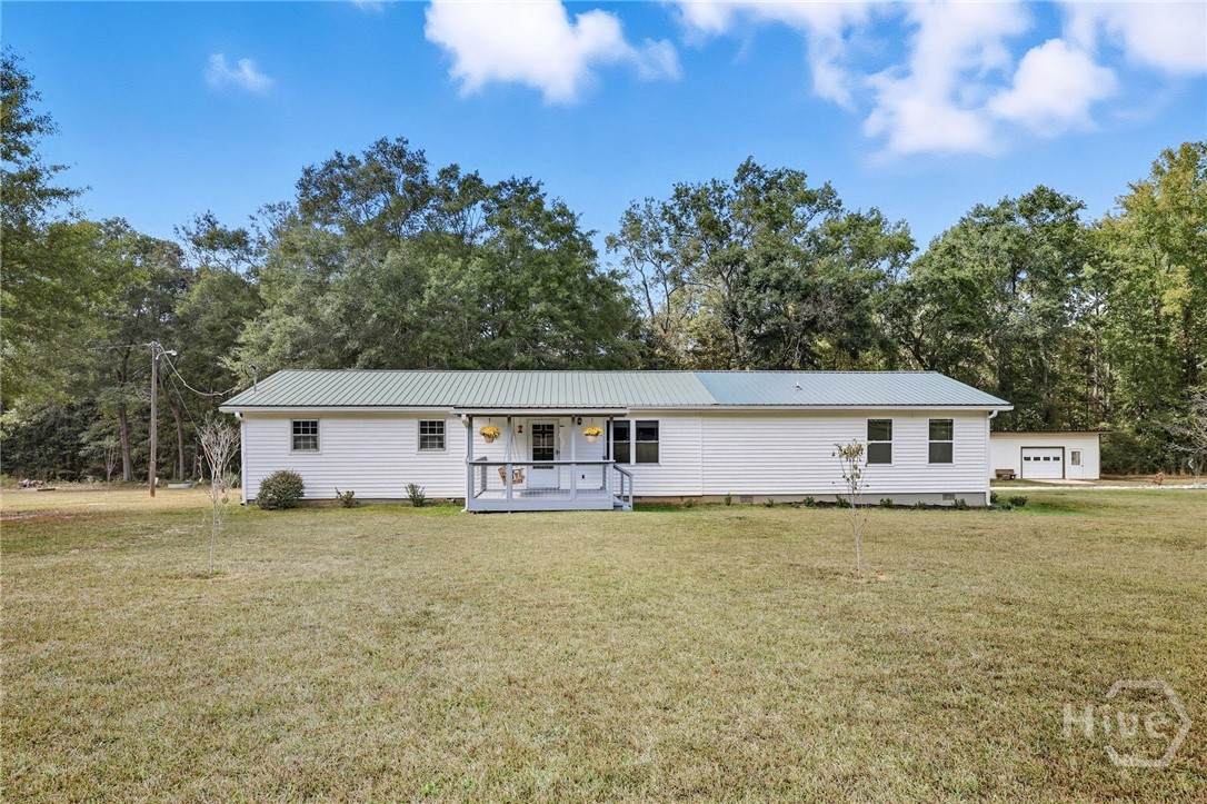 260 Oak Circle - Photo 1