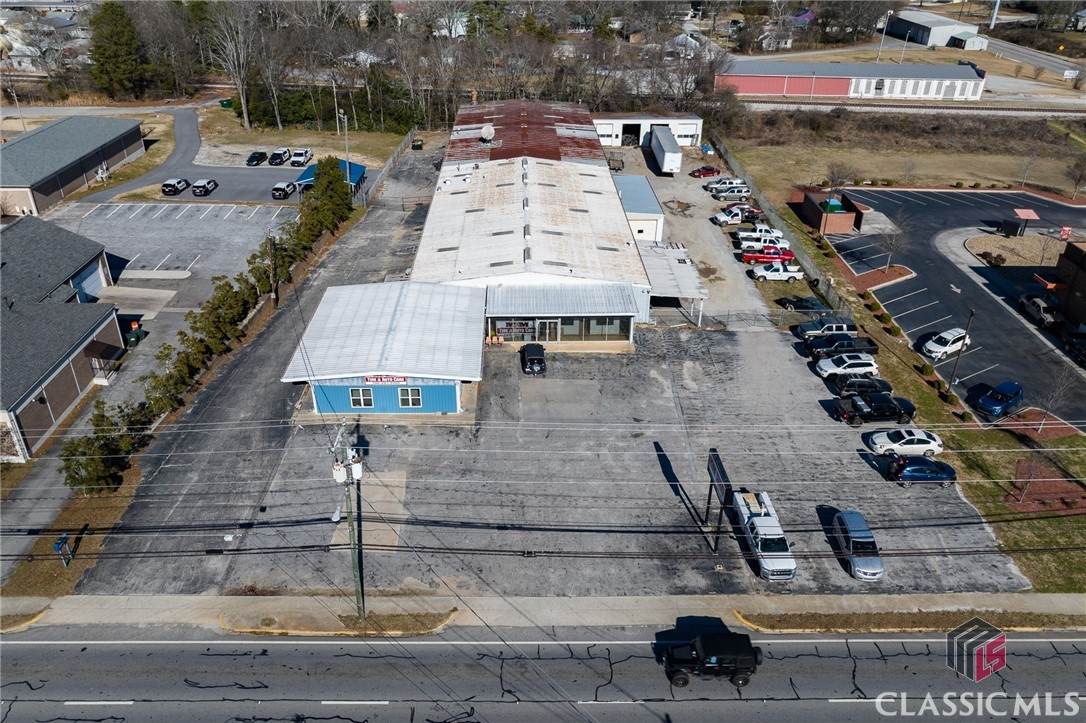 223 Elbert Street - Photo 1